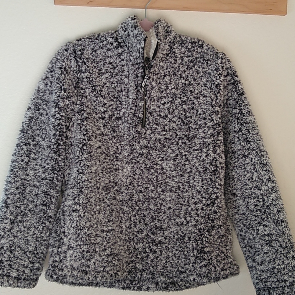 Time and Tru fleece pullover